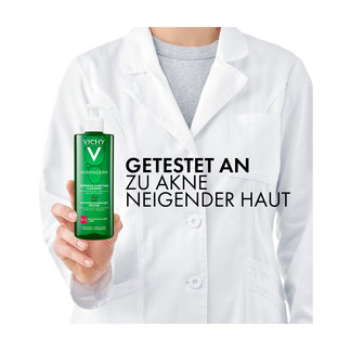 Grafik Vichy Normaderm Phytosolution Intensives Reinigungsgel Getestet an zu Akne neigender Haut